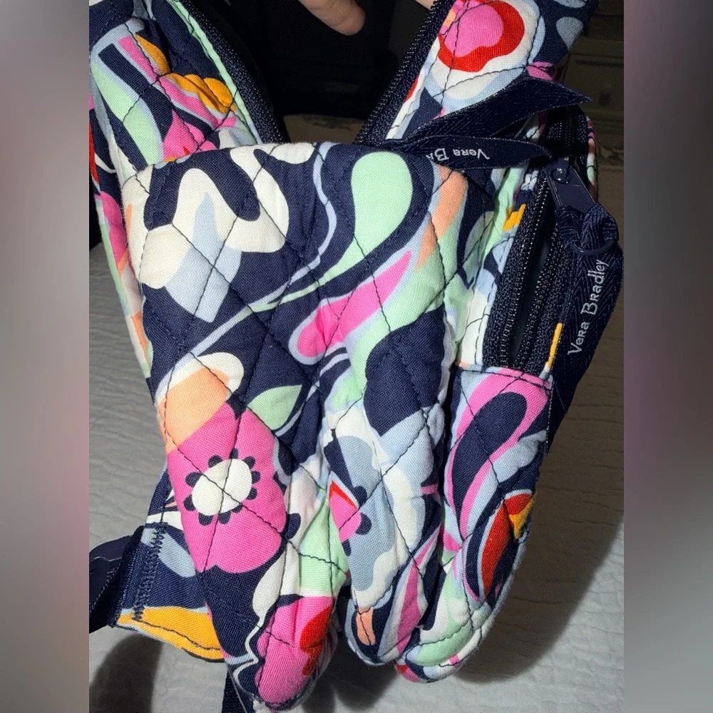 Vera Bradley NWOT Multicolor Floral Quilted Backpack - Picture 7 of 10